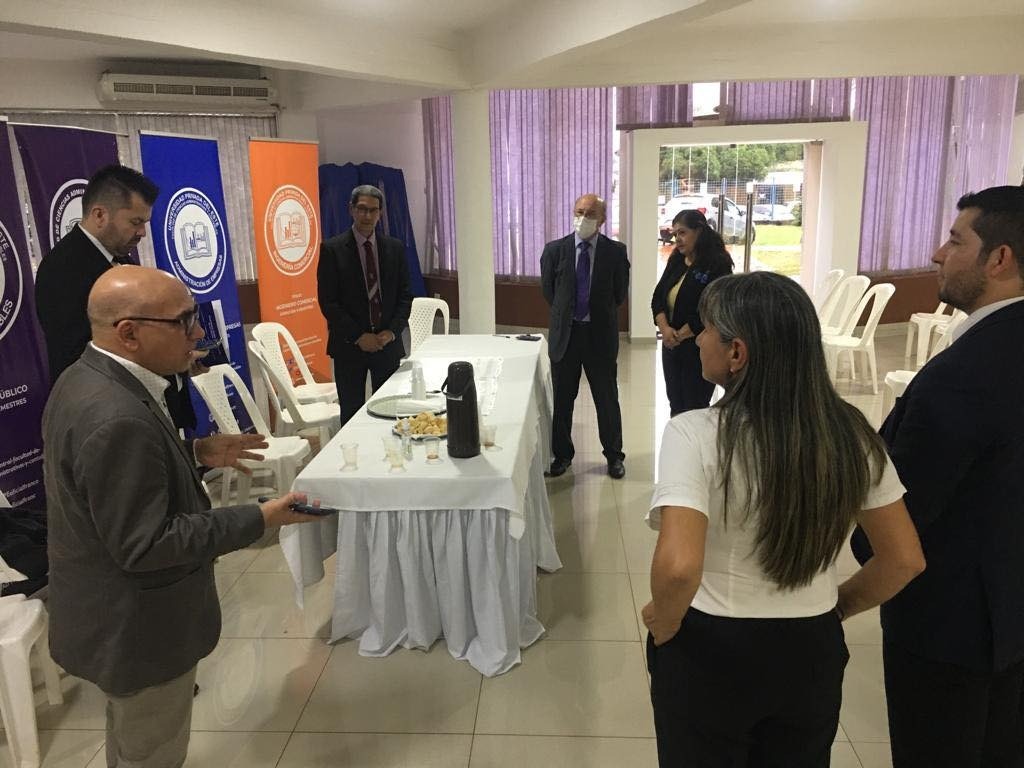 Convenio de cooperación entre Colegio de Contadores del Paraguay, Filial Alto Paraná y la Facultad de Ciencias Administrativas y Contables de la UPE